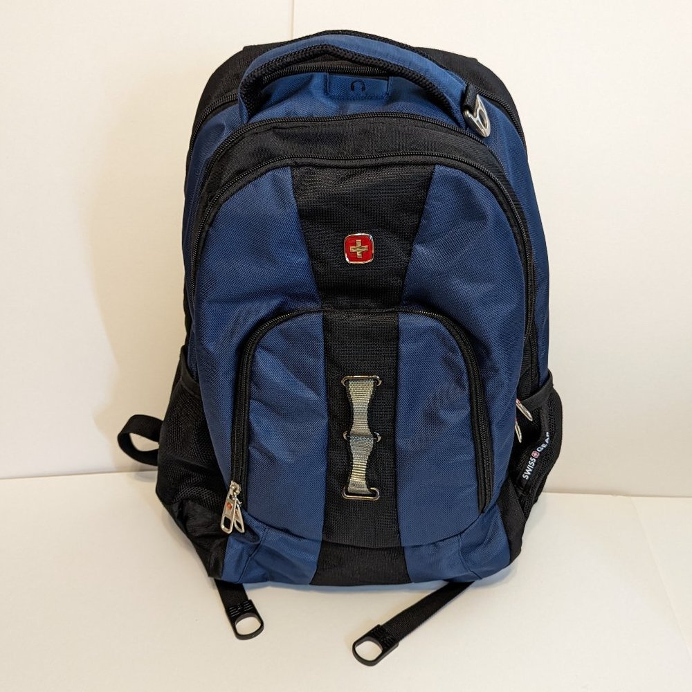 NWOT--SWISSGEAR Airflow Padded Laptop Backpack